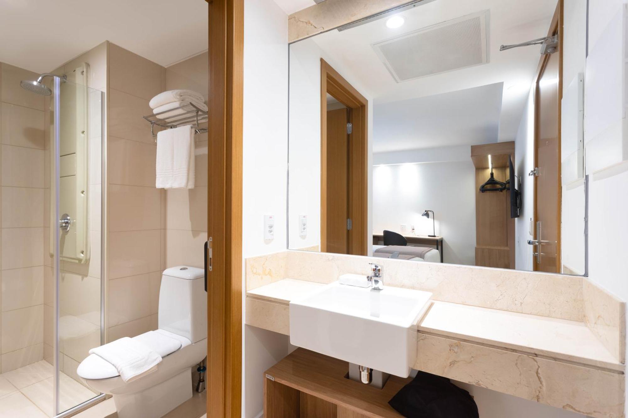 Hotel Tryp By Wyndham Brasilia Nacoes Zewnętrze zdjęcie