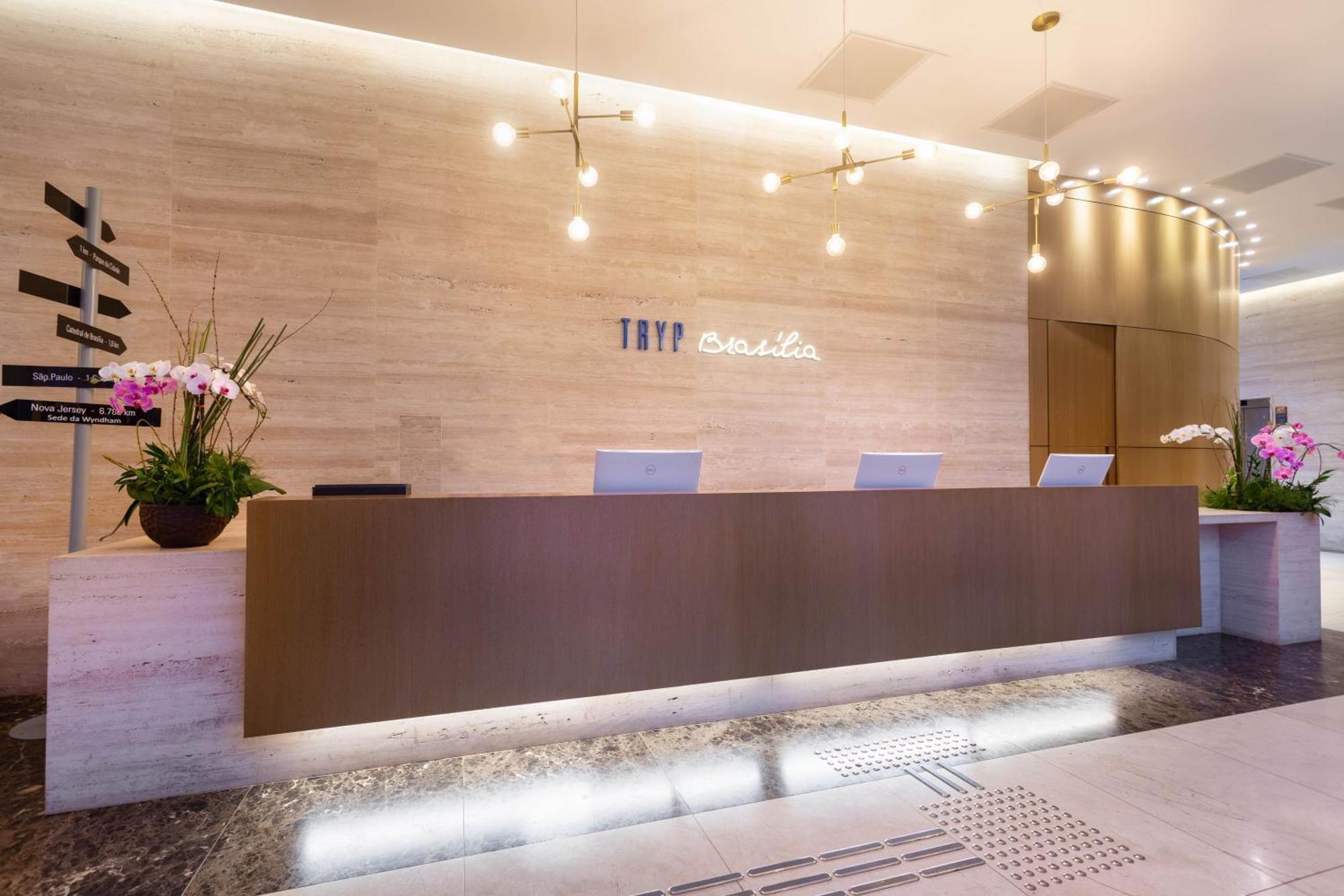 Hotel Tryp By Wyndham Brasilia Nacoes Zewnętrze zdjęcie