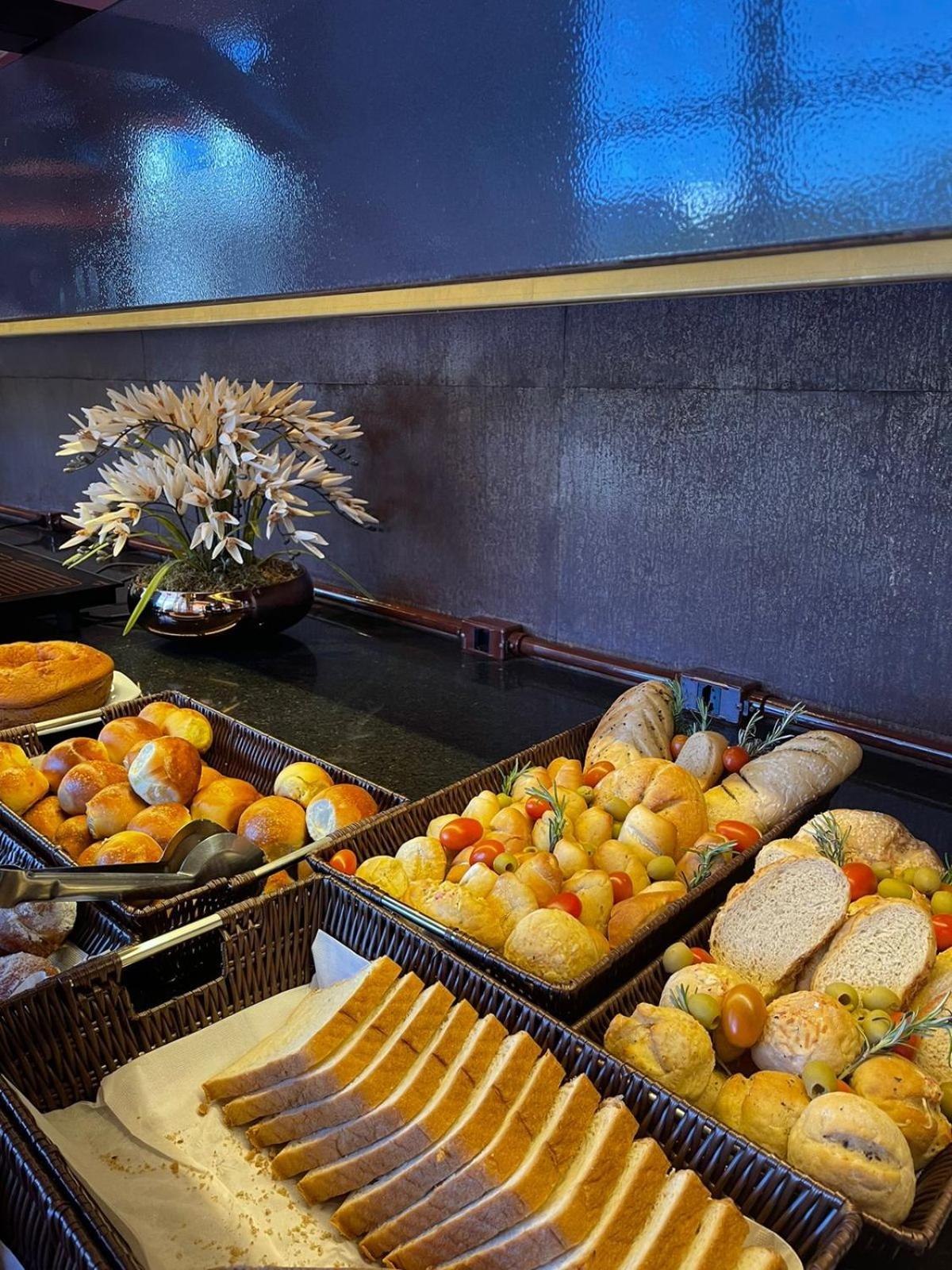 Hotel Tryp By Wyndham Brasilia Nacoes Zewnętrze zdjęcie